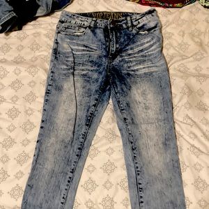 VIP JEANS